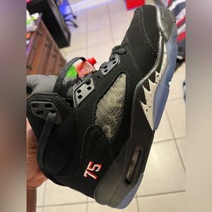 Paris Saint-Germain x Air Jordan 5 Retro